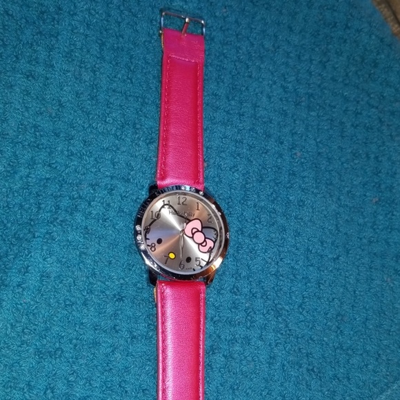 Hello kitty watch - Picture 2 of 2